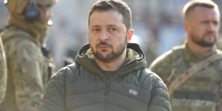 Zelenski: Ukrajinska vojska uspešno odbija ruske napade u Bahmutu i Soledaru