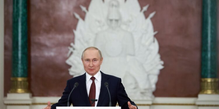 Putin: Nije se obistinilo ono što su nam protivnici proricali