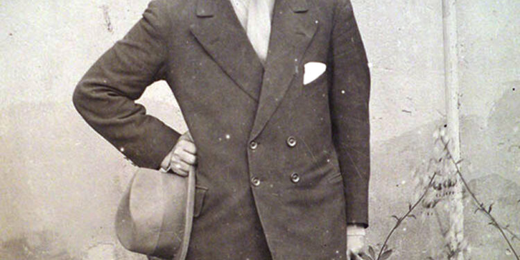 Od diplomate do portira