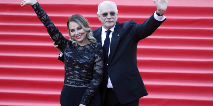 Slavni reditelj Nikita Mihalkov prebačen u bolnicu u teškom stanju