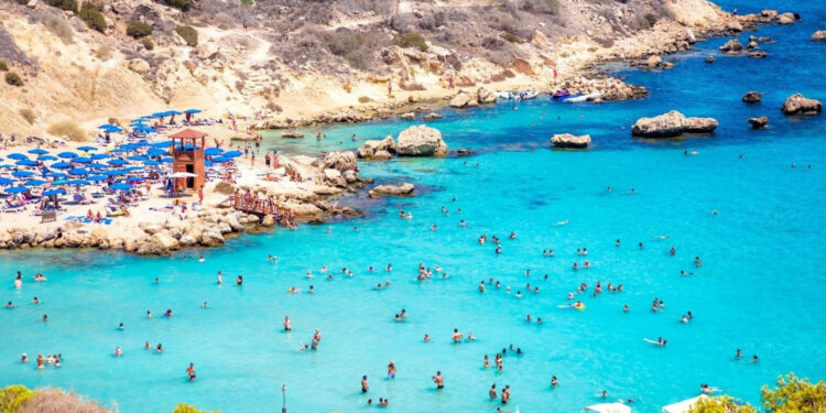 Srbi merkaju Mediteran
