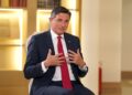 Borut Pahor prodao svog Renoa 4 za rekordnih 60.000 evra, novac za lečenje dece