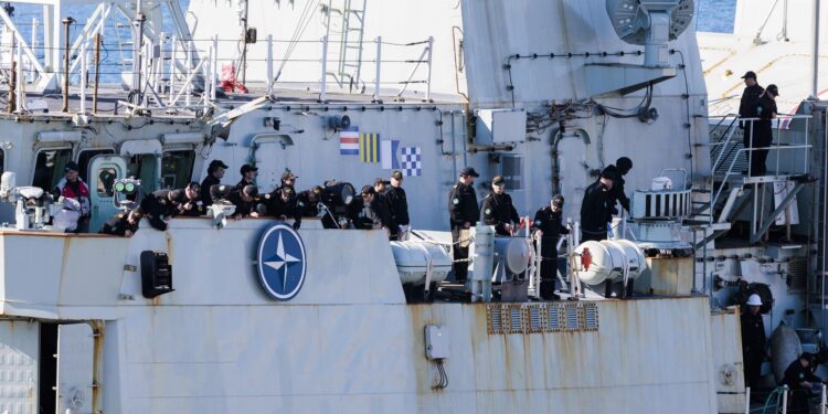NATO brodovi stigli u luku u Splitu (FOTO)