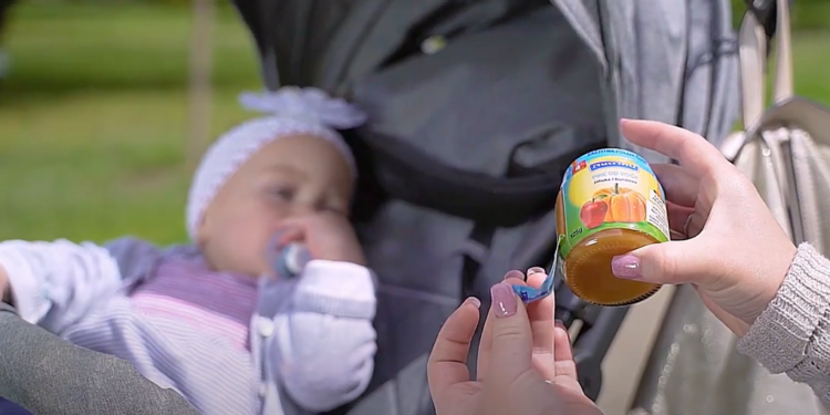 Dva muškarca ukrala hranu za bebe u vrednosti 26.000 dolara