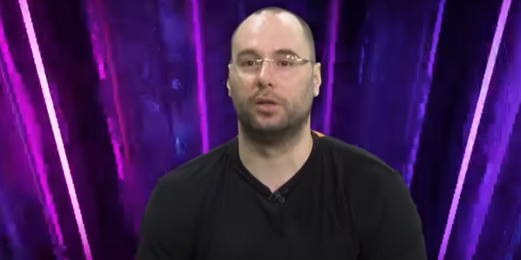 Zvezdan Slavnić šutnuo Anđelu zbog Maje Marinković (VIDEO)