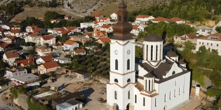 Smetaju im i srpska groblja