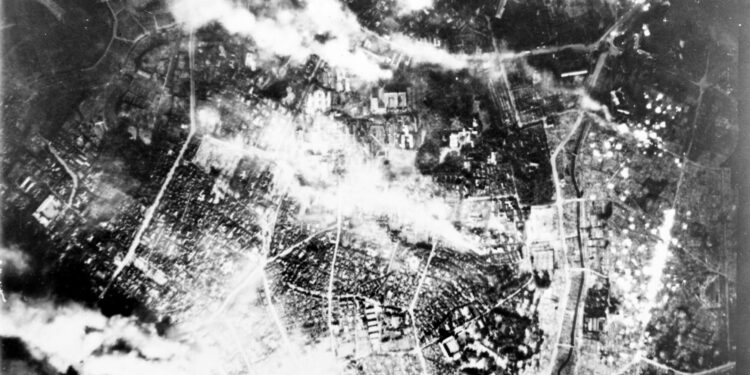 Amerikanci spalili Tokio 1945. godine