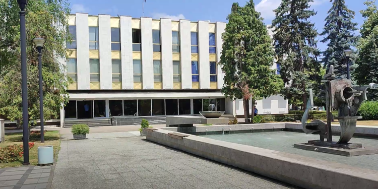 Srpska piše novi zakon