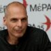 Napadnut Janis Varufakis, iz njegove stranke kažu da ga je tuklo više ljudi