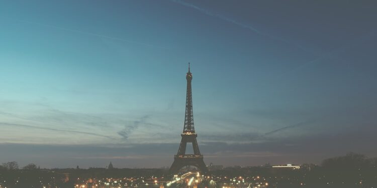 Pariz: Tokom demonstracija protiv reforme penzionog sistema uhapšena 61 osoba