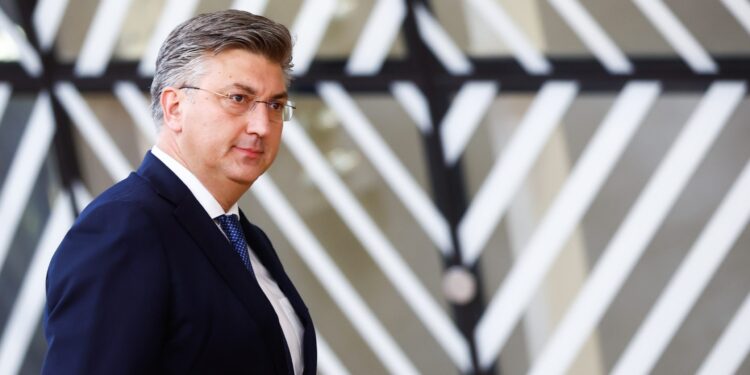 Da li Plenković ide u NATO