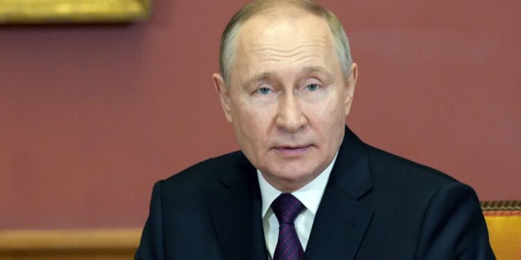 Putin: Zapad pokušava da nametne svima svoja pravila, ali Rusija ih neće slediti