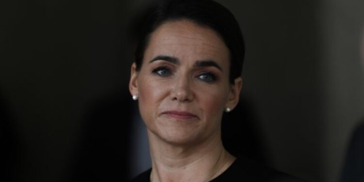 Mađarska predsednica protiv Orbana? Stavila veto na homofobni zakon