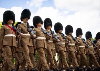6.000 vojnika na ulicama Londona