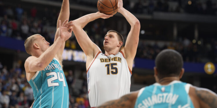 Jokić: Nemam problem sa tim da igram u minutima kada je pobednik već rešen