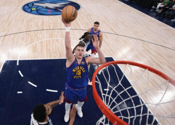 Jokićevo MVP izdanje za brejk Denvera, zapažen i Bogdan na gostovanju Bostonu (VIDEO)