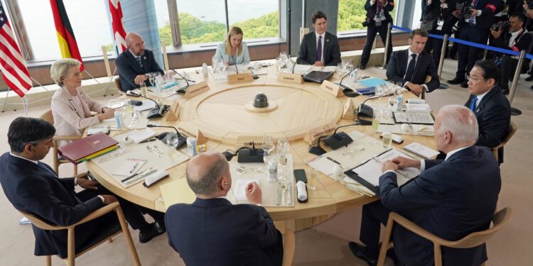Lideri G7: Nastavićemo da uvodimo sankcije Rusiji i da podržavamo Ukrajinu