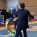 Ukrajinski delegat udario u lice ruskog kolegu u Ankari (VIDEO)