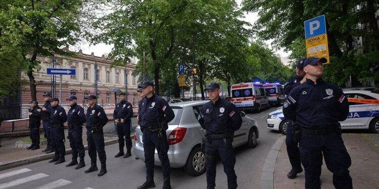 Otac devojčice koja je bila u učionici: Pucao prvo u nastavnicu, pa po deci