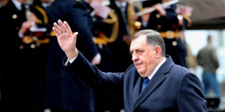 Dodik stigao u Moskvu, sutra se sastaje sa Putinom