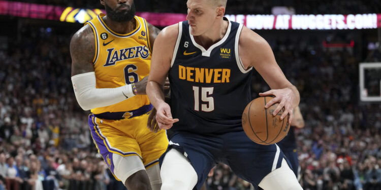 Nikola Jokić uz novi tripl-dabl vodio Denver do druge pobede nad Lejkersima (VIDEO)
