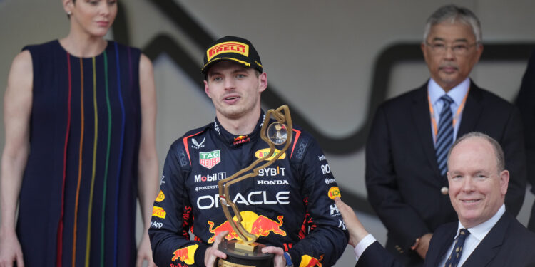 F1: Maks Ferstapen pobedio na Velikoj nagradi Monaka