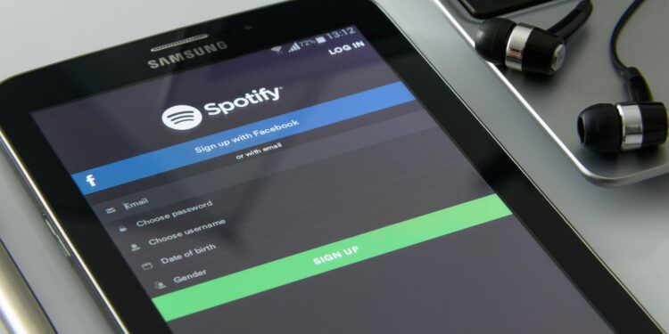 Spotifaj otpušta oko dva odsto radne snage