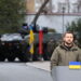 Zelenski posetio ukrajinske snage u blizini linije fronta u Bahmutu
