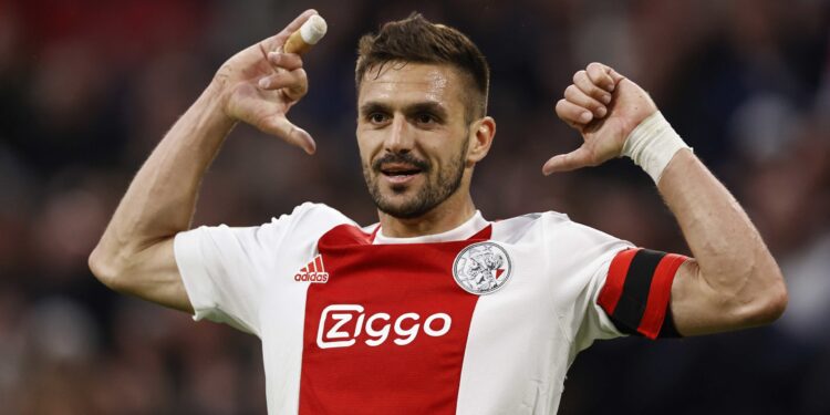 Dušan Tadić zvanično novi fudbaler Fenerbahčea