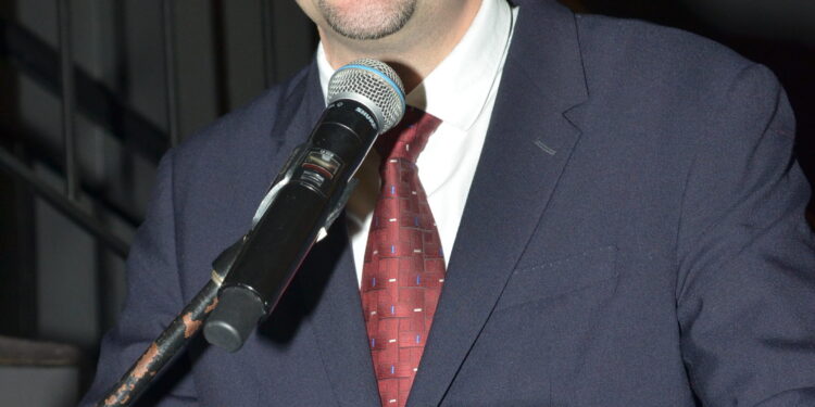 Ambasador, ministar, poslanici…