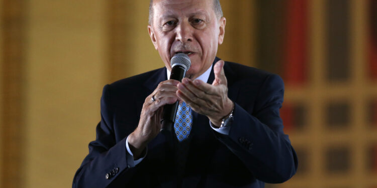 Erdoganova “seča” guvernera: Zašto baš sada?