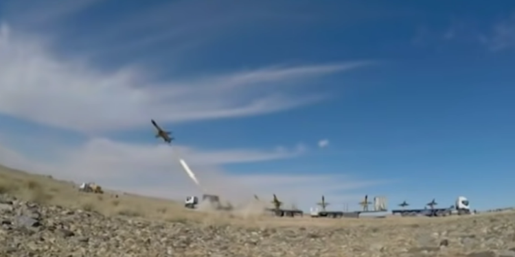 Ima domet 2.000 kilometara: Predstavljen novi destruktivni dron