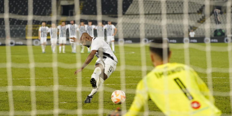 Partizan posle penala eliminisao Sabah