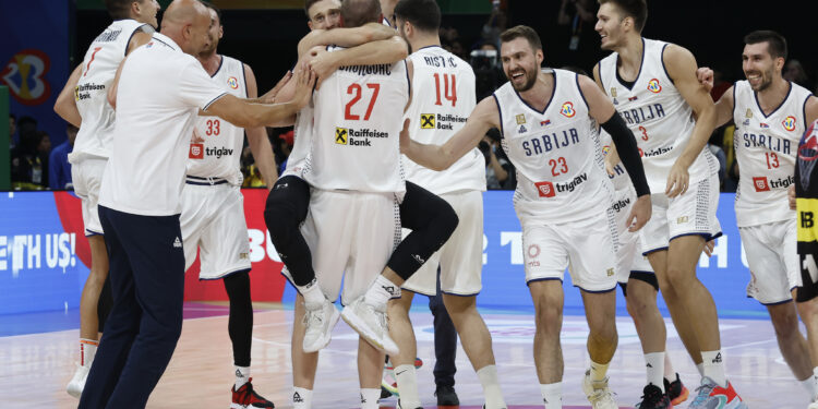 Juriš na zlato!