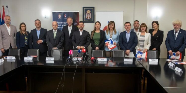Korisnicima Penzionerske kartice popust za usluge najveće osiguravajuće kuće