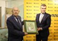 Poštanska marka Šandora Petefija na poklon predsedniku Skupštine Vojvodine