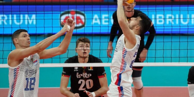Posle košarke Azuri odneli pobedu i u odbojci: Italija prejaka za Srbiju, poraz u tri seta