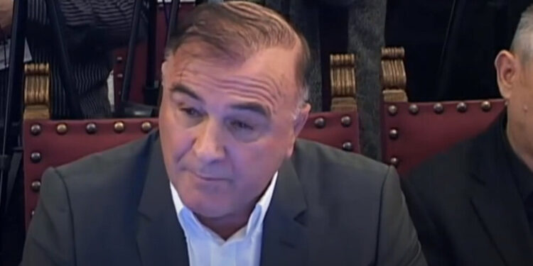 Dodikov savetnik potegao pištolj na biznismena Momčila Mandića?
