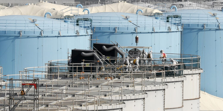 Sedam od 10 građana Južne Koreje se protivi ispuštanju vode iz Fukušime u okean