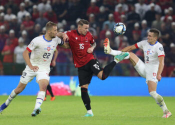 Albanski fudbaler provocira: „Želim Srbiju u grupi – da ih pobedimo 5:0“! (VIDEO)
