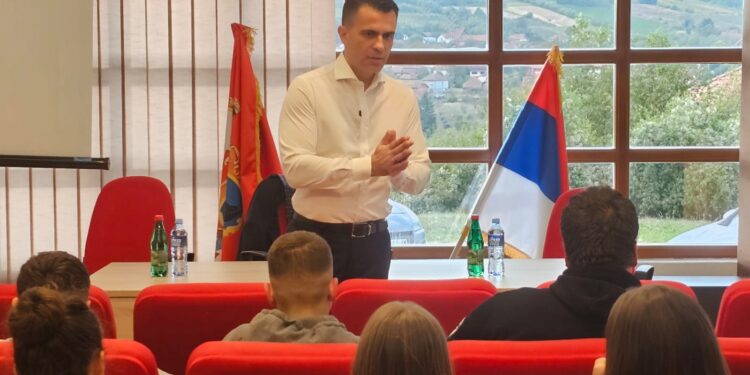 Ministar Milićević: Strast i upornost otvaraju sva vrata!
