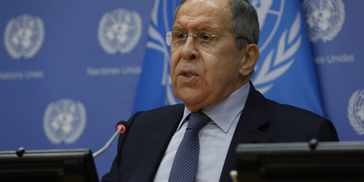 I, Lavrov može da sleti
