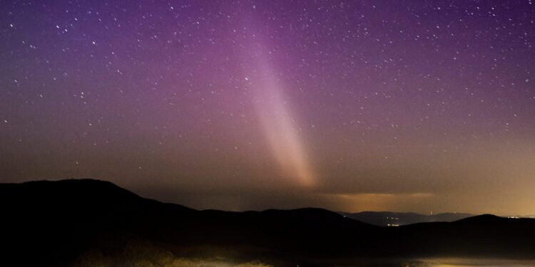Aurora australis u punom sjaju