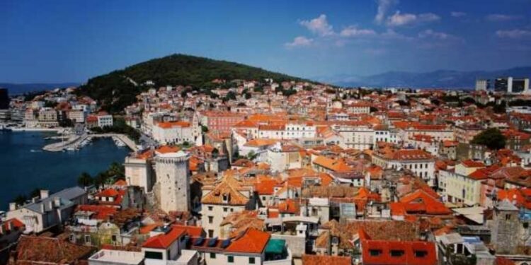 Split: Grafite protiv Srba, obrisali građani