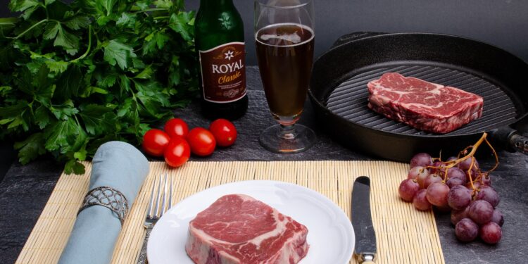 Italija zabranila proizvodnju i prodaju „uzgojenog mesa“