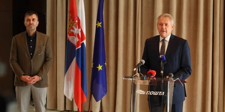 Poštanska marka za diplomatski jubilej Srbije i Slovačke