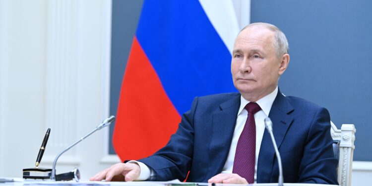 Putin: Neka sad kažu da je Rusija benzinska pumpa