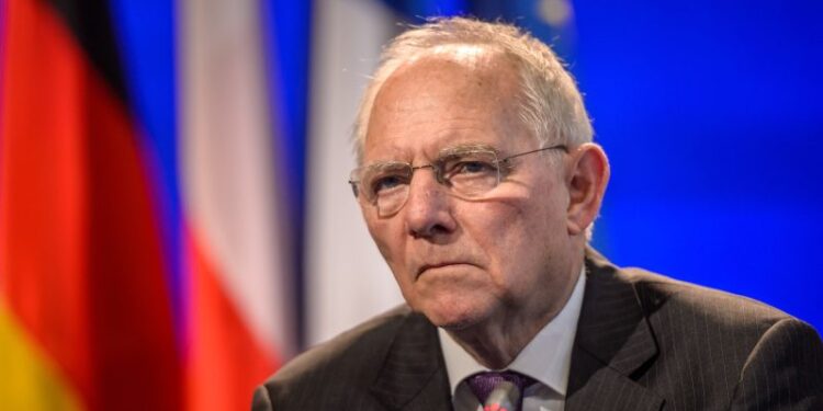 Preminuo Volfgang Šojble