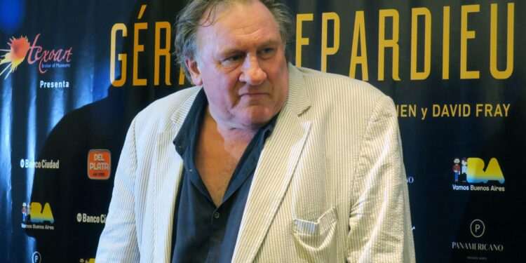“Bez erekcije sam težak 124 kilograma!” Šokiraju novi dokazi protiv Žerara Depardjea, osumnjičenog za silovanja!