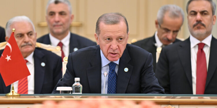Erdogan: Turska spremna da bude domaćin samita Rusija-Ukrajina